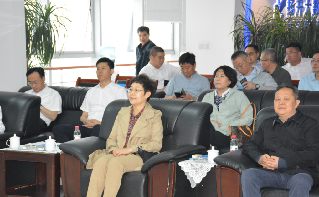 煙臺市萊山區領導蒞臨揚升科技考察指導